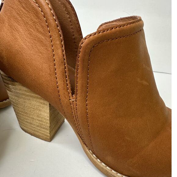 Jeffrey Campbell Womens size 8 Rosalee Tan Leather Bootie Western Stacked Block - Picture 10 of 14
